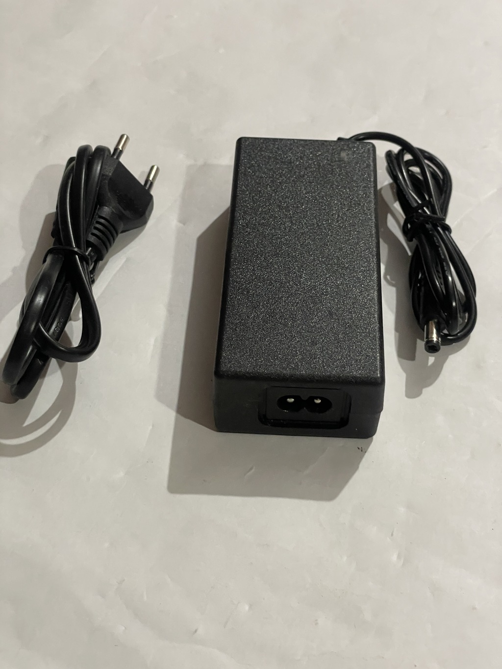 36V 2A Lithium Battery Charger (sZYB-100W-42V2A)
