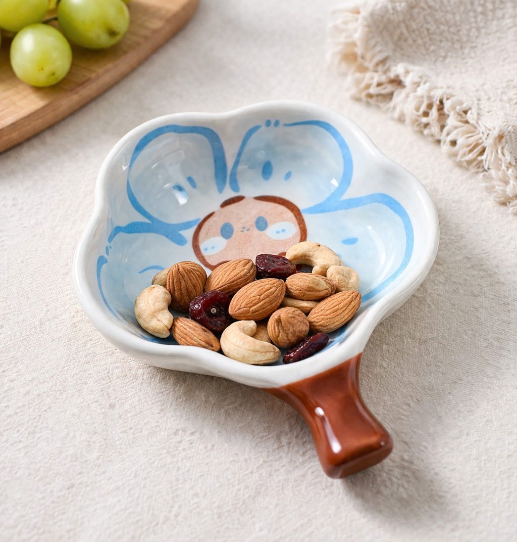 Cute Flower Shape Snack Bowl – Cartoon Design Ceramic Dish
